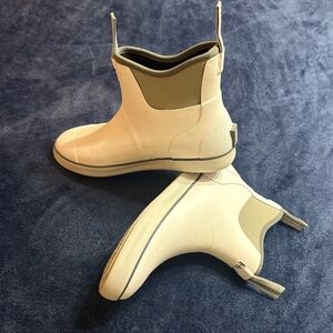 Huk Men's Boat Shoes - Cream and Tan